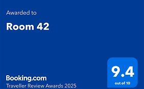 Room 42